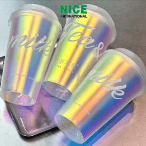 Ly nhựa cầu vồng